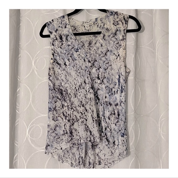Lavender-Gray Gauzy V-Neck Tank || Dahlia Collection || Size XS - Picture 1 of 6
